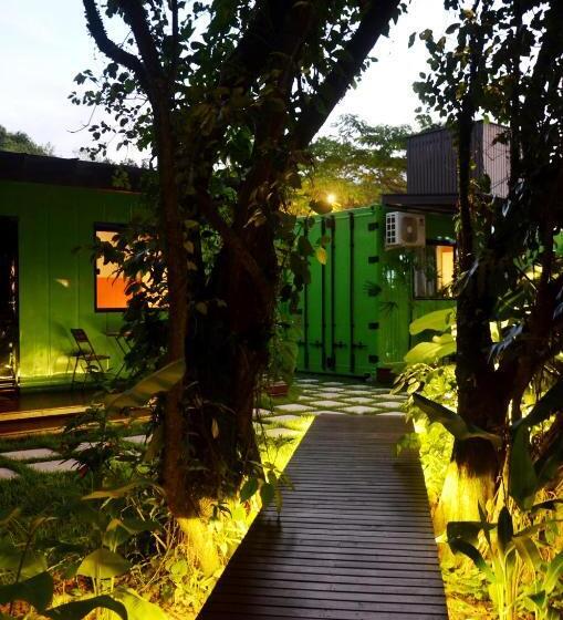ユースホステル Innbox   Porto Belo