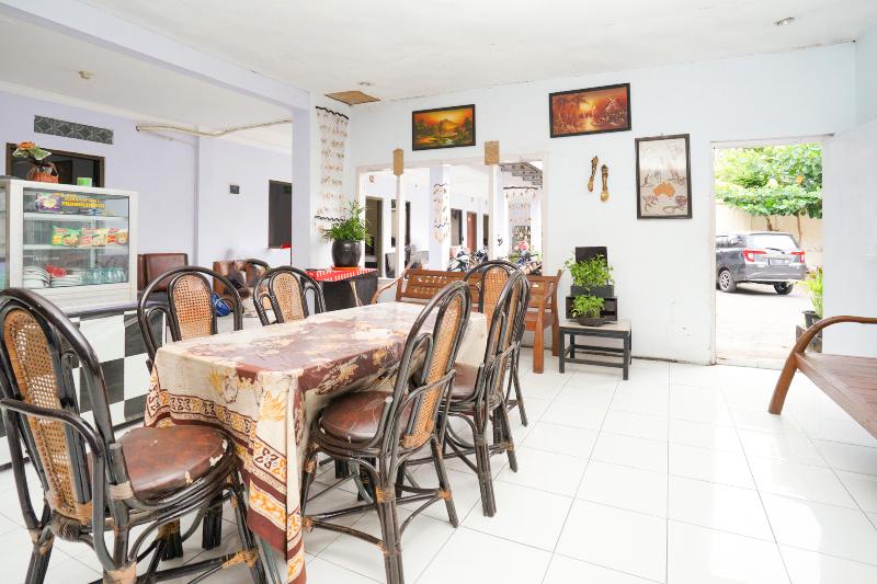 فندق Oyo 2003 Female Residence