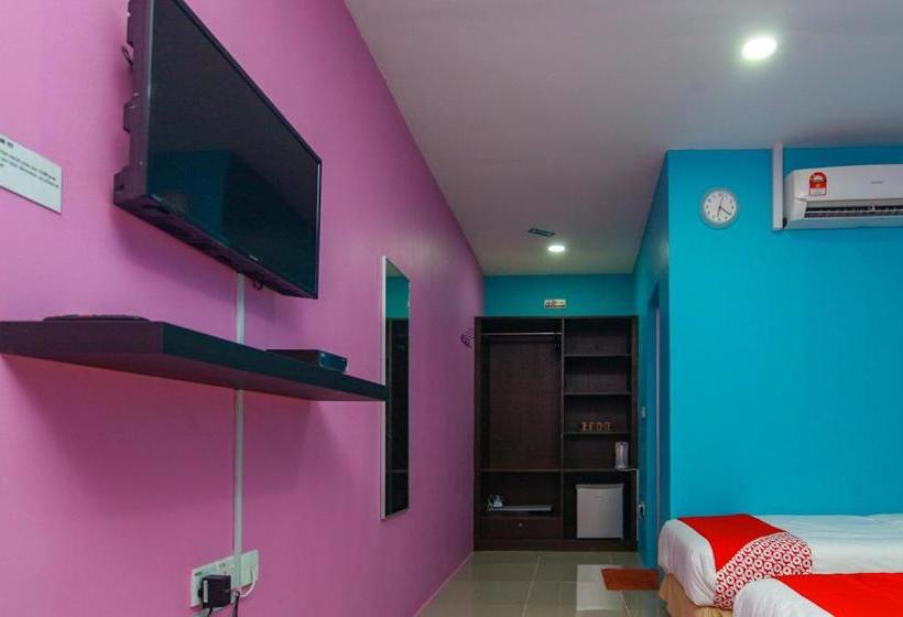 هتل Oyo 89517 Little Tanjung Chalet