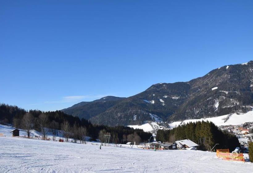 ペンション Alpengasthof Eichtbauer