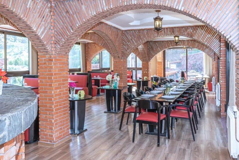 بنسيون Aurocher Marrakech Ourika Oukaimeden