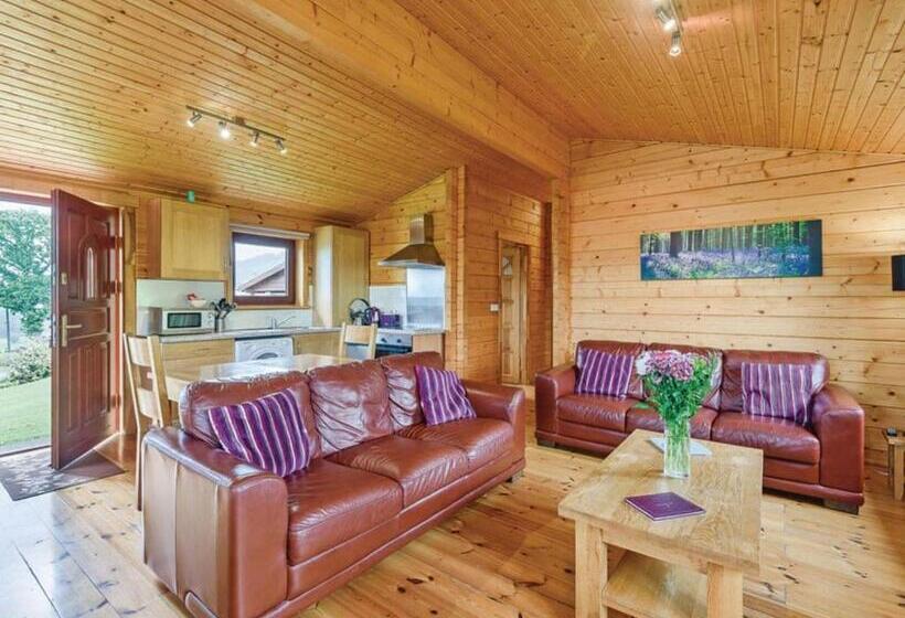 אתר נופש Trewythen Lodges