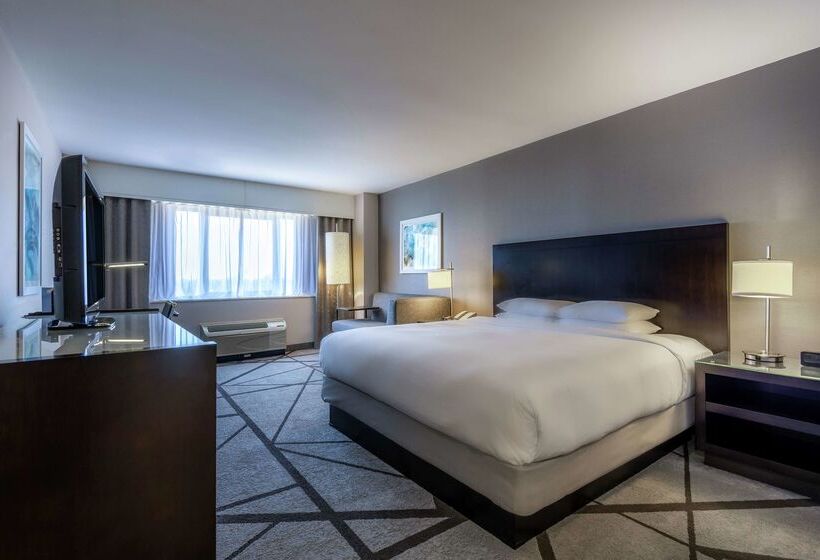 בית מלון כפרי Doubletree By Hilton Los Angeles  Norwalk