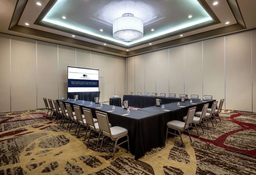 בית מלון כפרי Doubletree By Hilton Los Angeles  Norwalk
