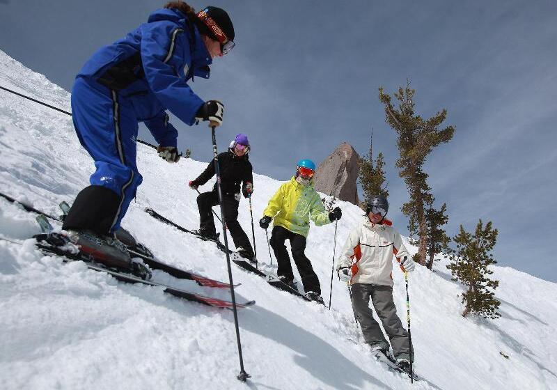 酒店 Mammoth Mountain Inn