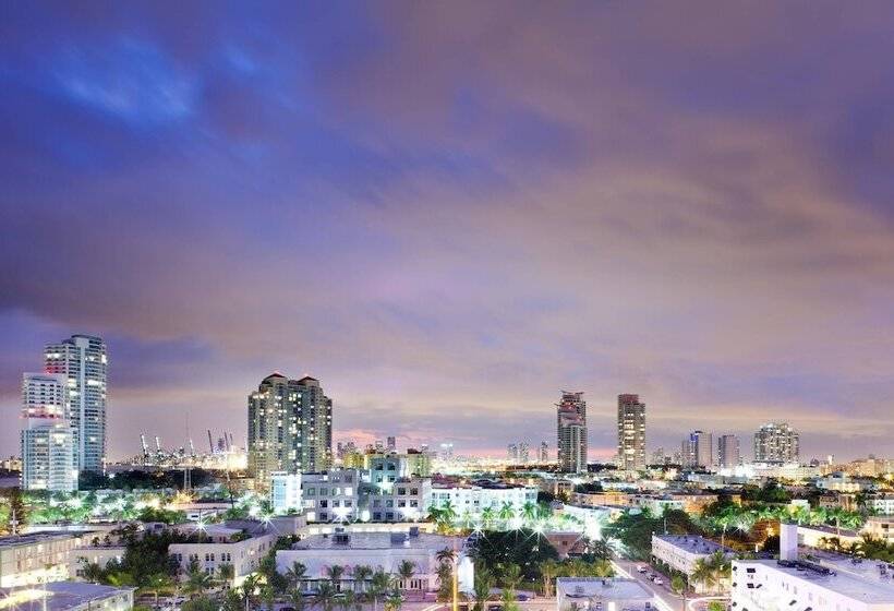 בית מלון כפרי Marriott Stanton South Beach