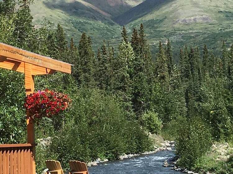 בית מלון כפרי Mckinley Creekside Cabins