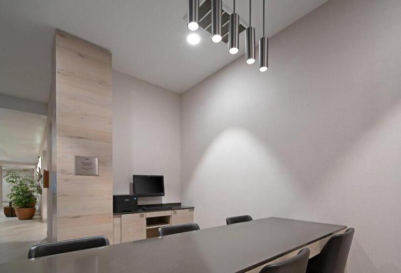 هتل Tucson Marriott University Park