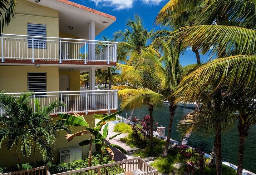 Marina Del Mar Resort And Marina