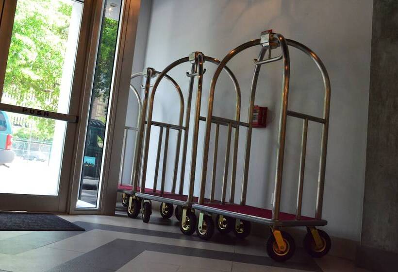 Miami Sun Hotel   Downtown/port Of Miami