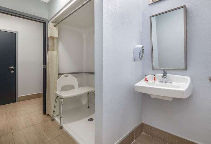 Microtel Inn By Wyndham Lake Norman