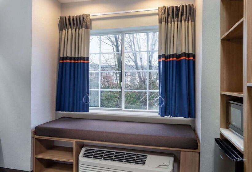 Microtel Inn & Suites By Wyndham Matthews/charlotte