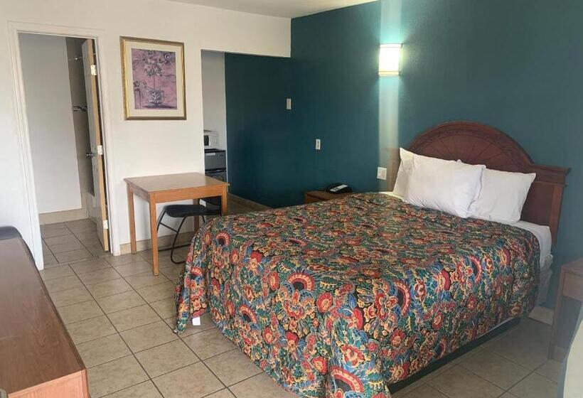 فندق على الطريق Mayo Inn