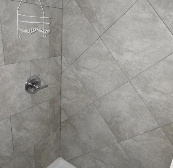 فندق على الطريق Mayo Inn