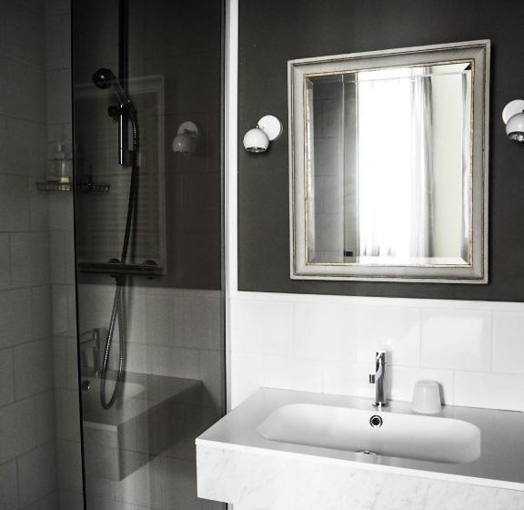 ベッドアンドブレックファースト Camellas Lloret