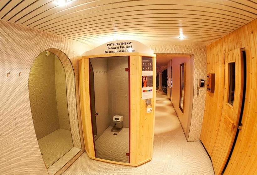 هتل Pension Grissemann