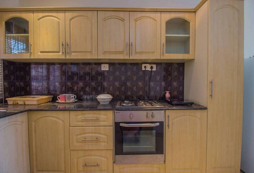 Oyo 12867 Home Luxurious 2bhk Near Airport