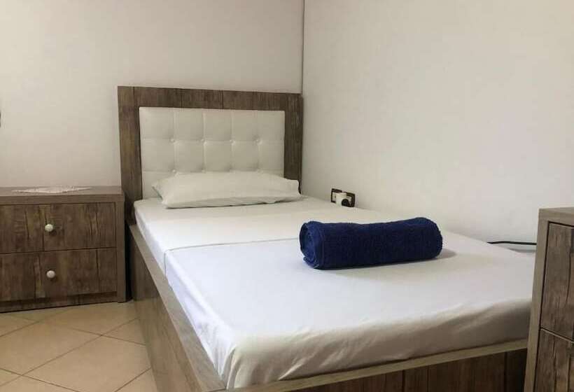 پانسیون Guesthouse Emiljano