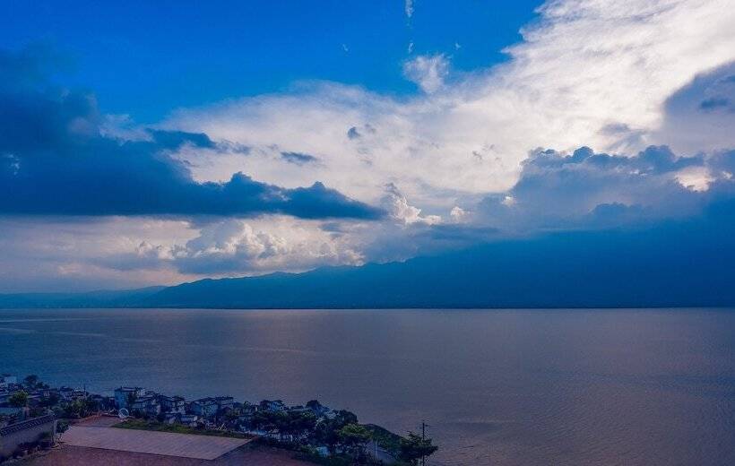 پانسیون Dali Jiuxiao Stars With Seaview Inn