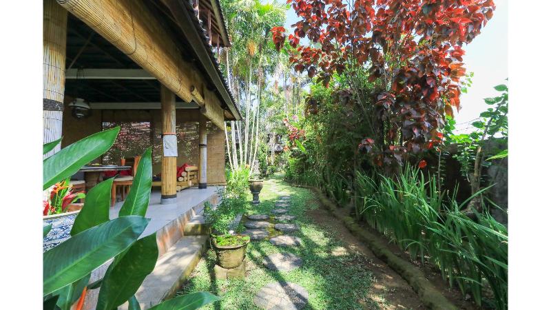 펜션 Pondok Saraswati Villas Ubud By Zuzu