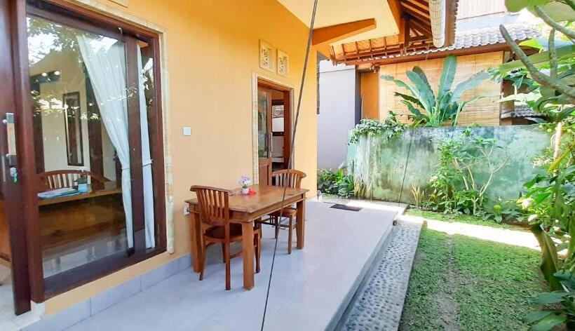 Ubud Batik Villa
