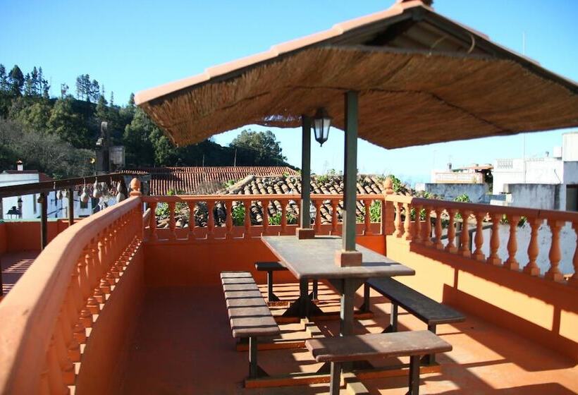 مبيت وإفطار Cabañas Valle Verde