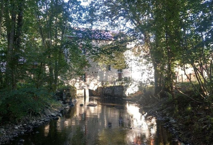 住宿加早餐  Le Moulin Des Valignards