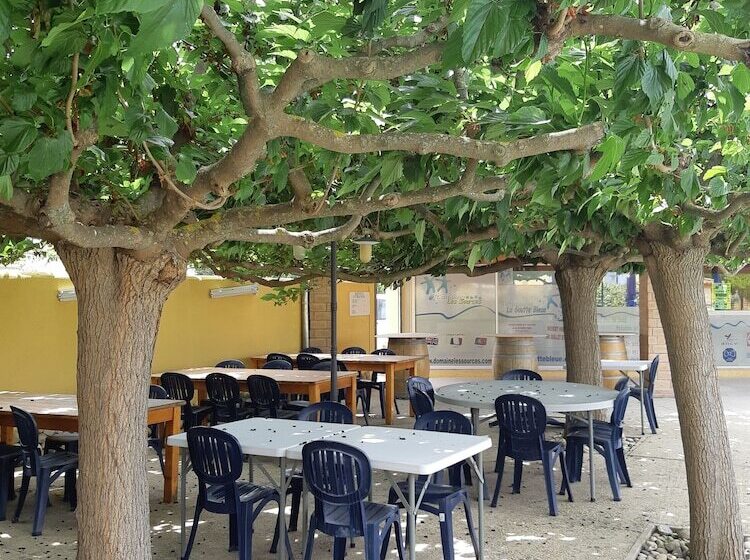 فندق Camping Les Sources