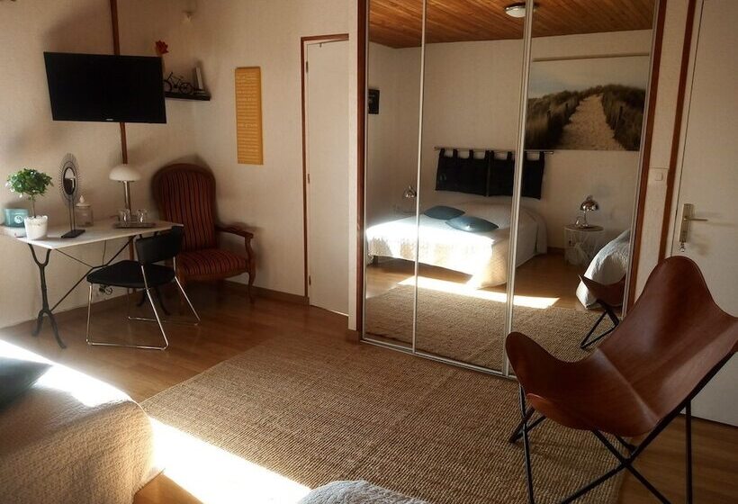 צימר Au Jardin De Creachavel