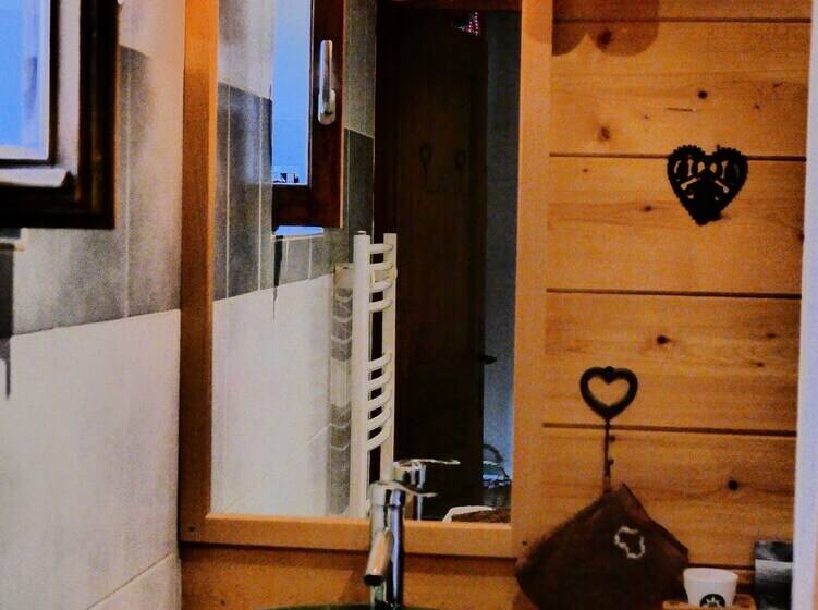 ベッドアンドブレックファースト Chez Mamie Anna