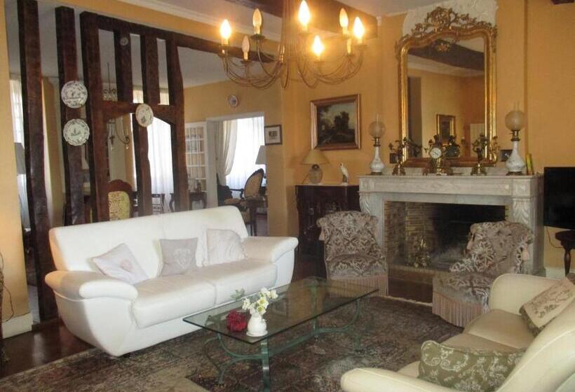 مبيت وإفطار Le Clos De La Bastide