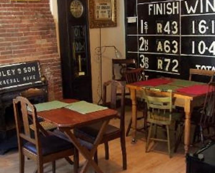 مبيت وإفطار Old Winterport Commercial House