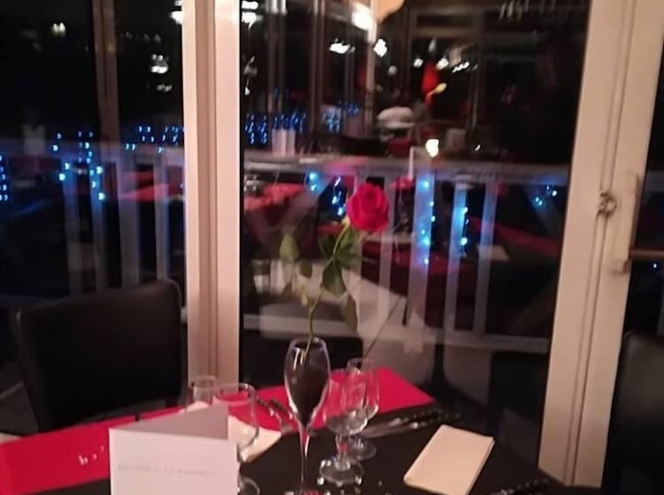 酒店 Logis Hôtel Les Lodges Du Lac