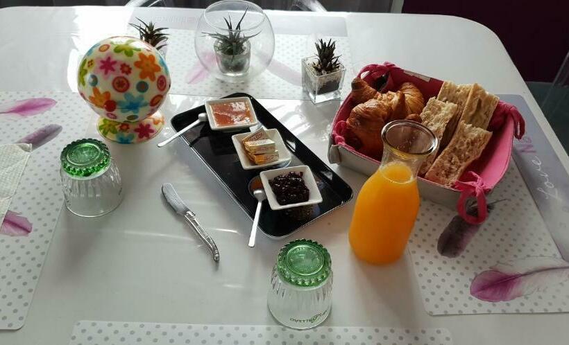 بنسيون Aux 2 Lots