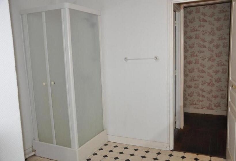 Пансион Château De La Croix Bizet