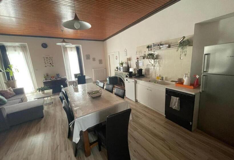 膳宿费 Gîte:sur Le Chemin