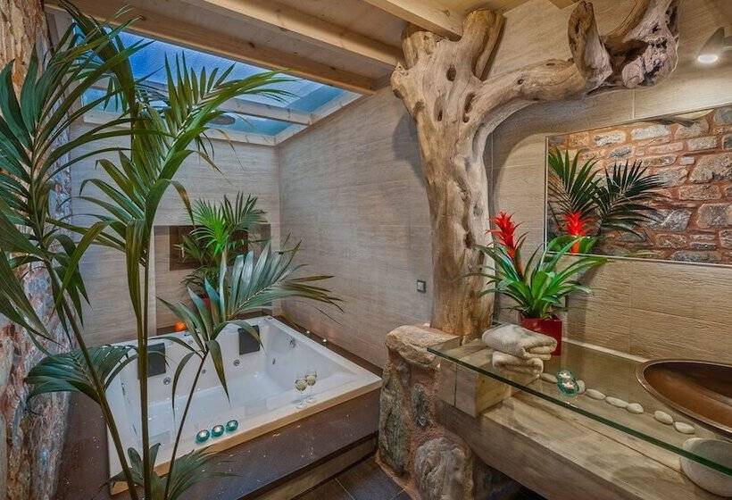 Iakovakis Suites & Spa
