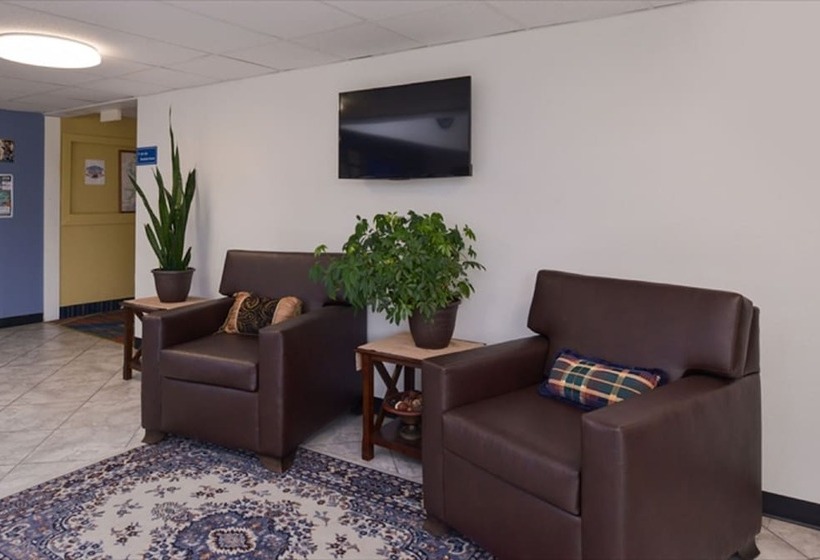モーテル Fairbridge Inn Express, Monroe City