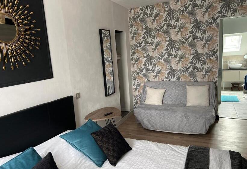 Пансион Gites Et Chambres Des Coteaux