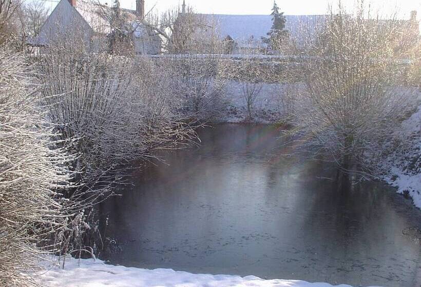 פנסיון La Pause Val De Loire