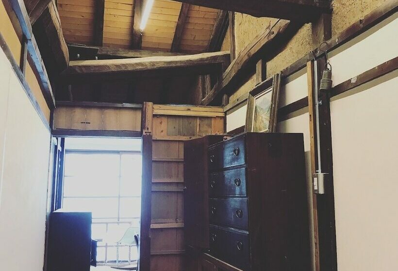 Hostel Muchuu