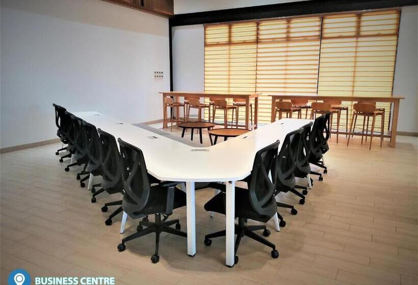 호텔 Desa Selatan Resort