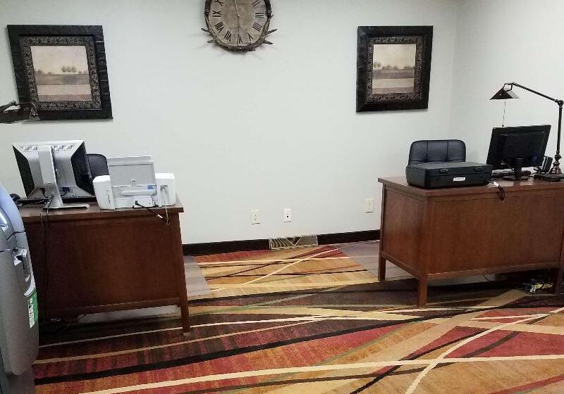 هتل Best Western Plus Concord Inn