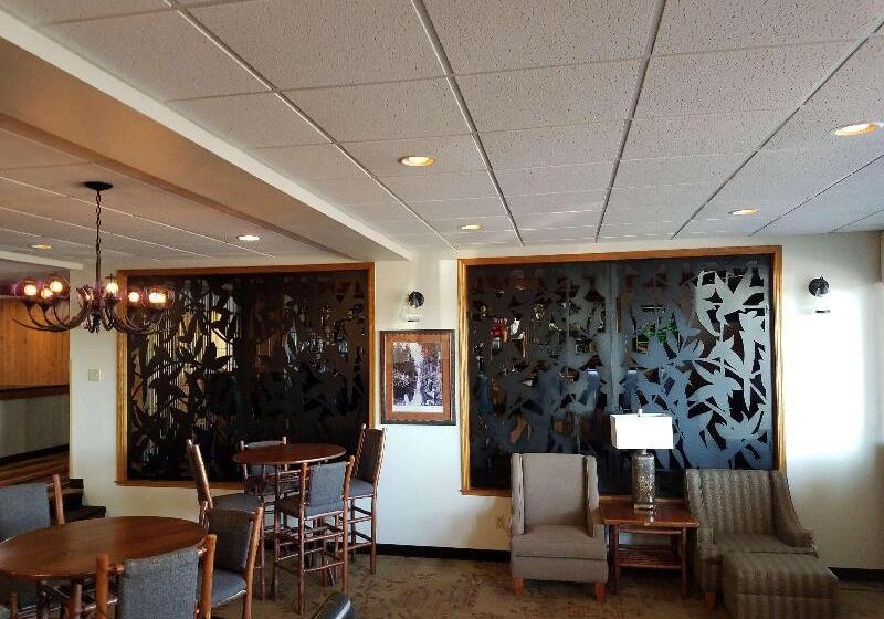 هتل Best Western Plus Concord Inn