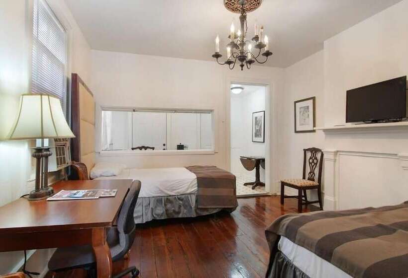 酒店 Historic Mardi Gras Inn