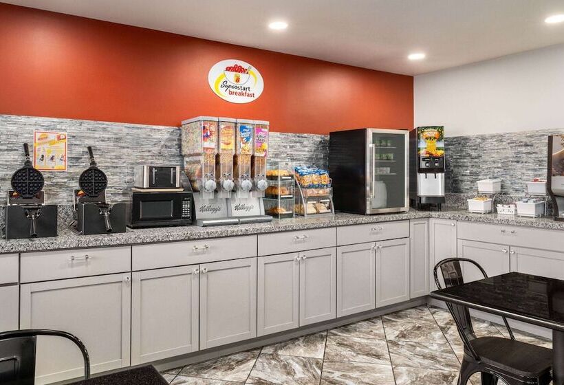 酒店 Super 8 By Wyndham Columbus Edinburgh