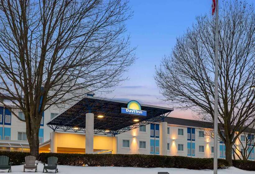 مُتل Days Inn By Wyndham Penn State