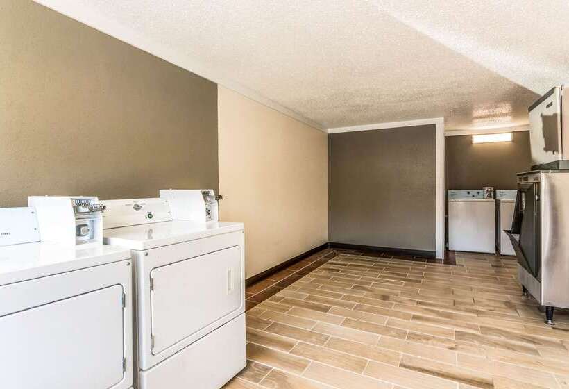 모텔 Econo Lodge   Gastonia