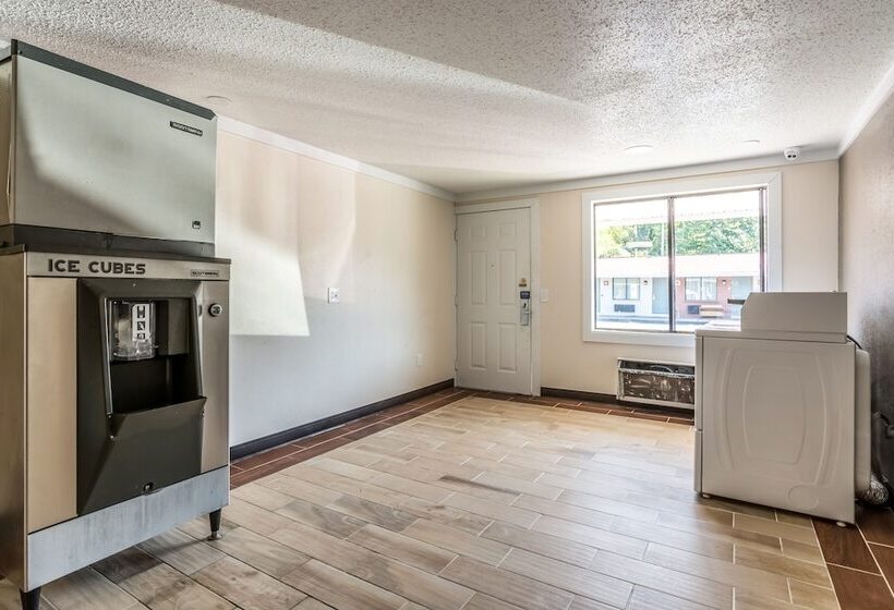 모텔 Econo Lodge   Gastonia