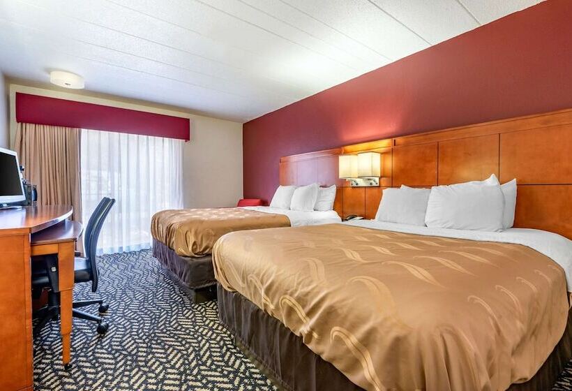 فندق على الطريق Quality Inn Falconer  Jamestown